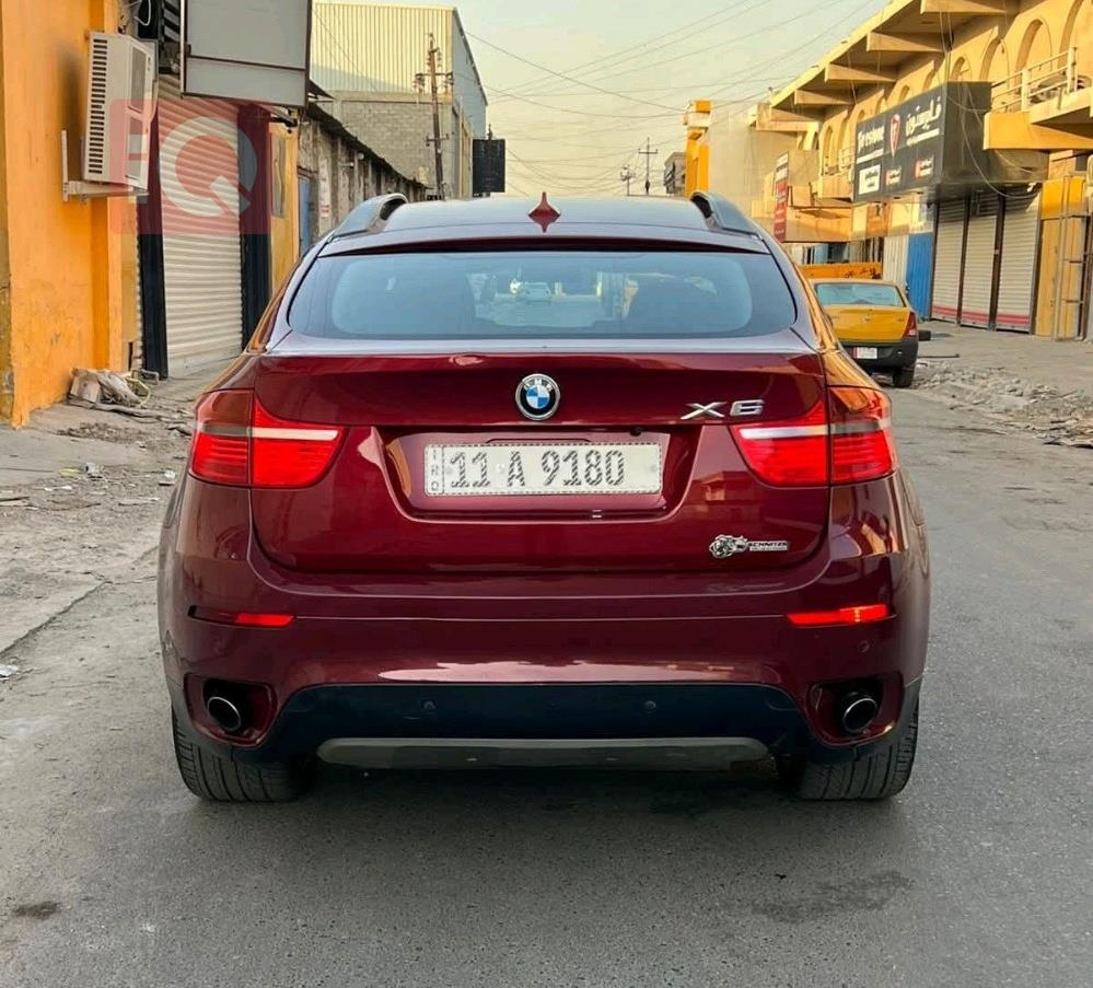 بی ئێم دەبڵیو X6